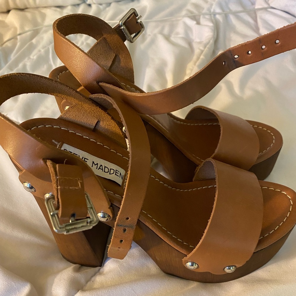 Steve Madden Chunky Brown Heels